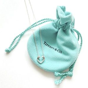 Tiffany & Co. Sterling silver Paloma Picasso Tenderness heart pendant necklace